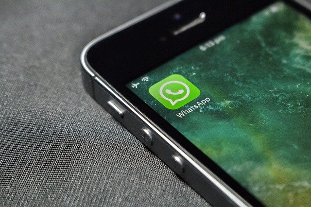 how to record whatsapp voice call
